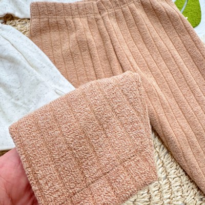 Conj. Batinha de Linho com Flores Bordadas e Calça Legging - Areia e Marrom